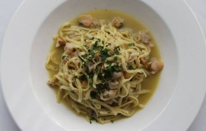 Fettuccine With Clams.