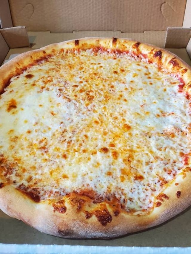 Create Your Own Gina’s Pizza (King 28").
